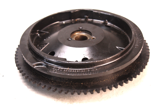 583001  Johnson Evinrude 1992-2005 Electric Flywheel 20 25 28 + HP 74T NEW