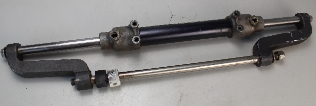 560394A Hynautic Outboard Hydraulic Steering Cylinder