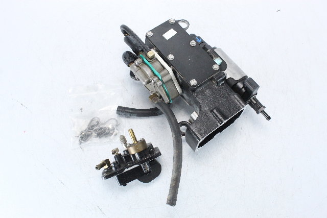 Johnson Evinrude 1997 1998 Ficht Fuel Reservoir & Filter Housing 150 175 HP