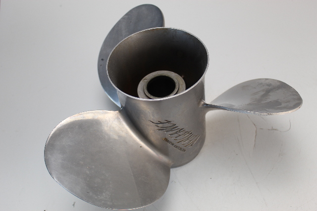48-16319A45 Mercruiser 1978 & Up Vengeance LH 14 1/4 x 21 Propeller 90 115 + HP
