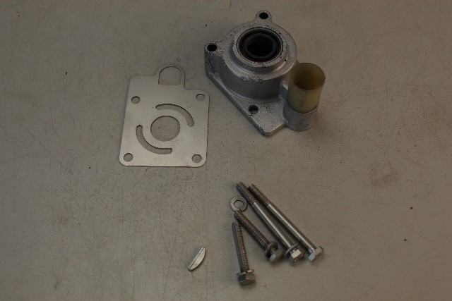 817853A1 817853T1 Chrysler Force 1977-1989 Water Pump Body 75 85 90 100 105 + HP