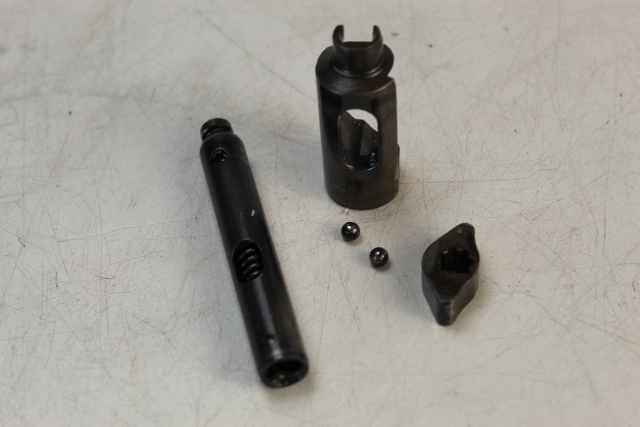 6H1-45641-01-00 6H1-45634-02-00 Yamaha 1984-2009 Shifter & Slide 60 70 75 90 HP