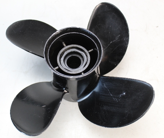 48-8M8027511 Quicksilver Nemesis RH 10-3/5 X 12 Propeller 6 MTH HUB WTY