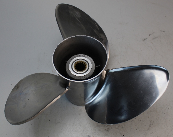 763929 Johnson Evinrude Viper 1968- Newer 13-7/8 x 15 RH Propeller 6 MTH HUB WTY