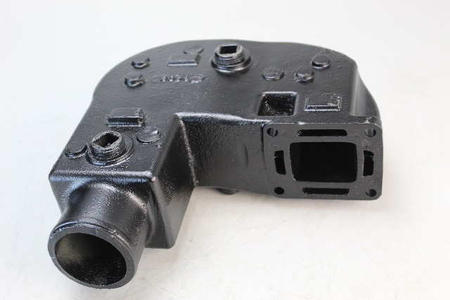 55538A2 Mercruiser Sterndrive Exhaust Elbow Connector 2.5 L 120 HP