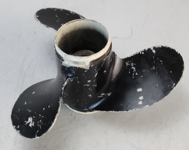 387389 Johnson Evinrude 1975-05 RH 9 1/4 X 8 Propeller 8 9.9 + HP 6 MTH HUB WTY