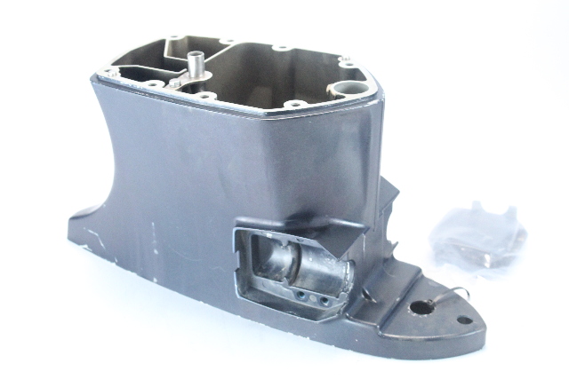 Johnson Evinrude 1998 - 2001 Exhaust Housing and Lower Mount Covers  70 HP
