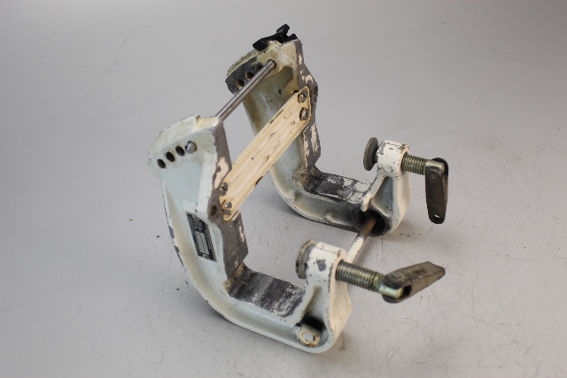 395203 395202 Johnson Evinrude 1985-89 Transom Brackets 20 25 30 35 HP