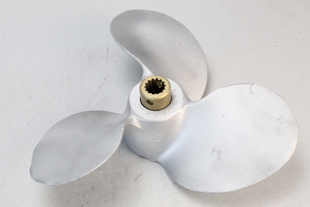A276265 Force Chrysler 1974-1994 10 Pitch Propeller 35 40 45 50 HP