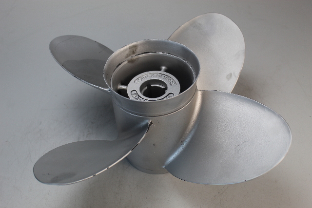 992202 Michigan Wheel Vortex XHS 4 Blade ALUM RH 15 x 16 Propeller 90-300 HP