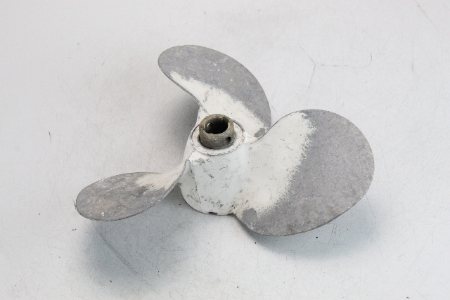 302651 Johnson Evinrude 1951-1985 10-1/2 x 12 Shear Pin Hub Propeller 25 28 + HP