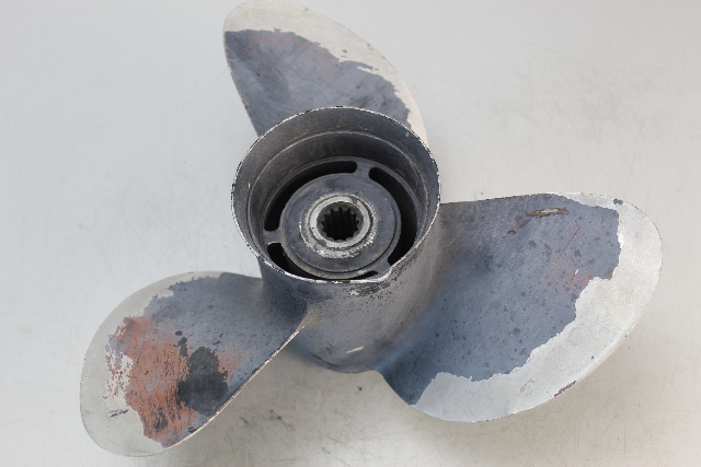 011002 Michigan Wheel 1968 & UP RH 13-3/4 X 15 Propeller 40 45 + HP 6 MTH HUB WTY