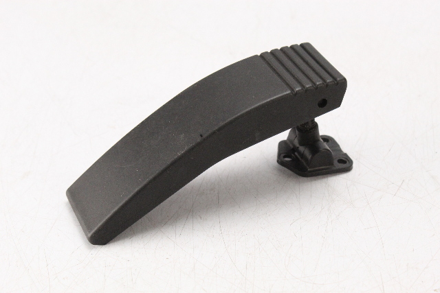 828463 Mercury Mariner Front Latch 30 40 50 HP 3 Cylinder