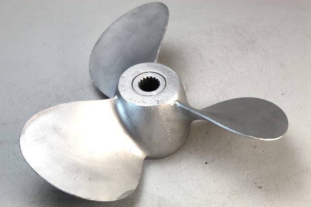 814486 Volvo Penta Aluminum All Years 15 x 18 Propeller 200 250 270 275 280 + HP