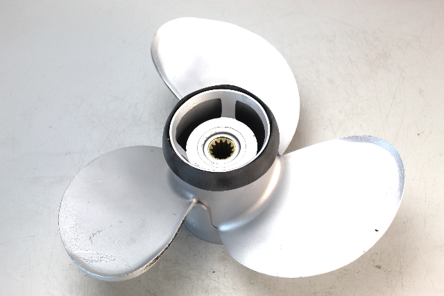 177201 Johnson Evinrude 1968 & UP RH 13-7/8 x 9 Propeller 40 + HP 6 MTH HUB WTY