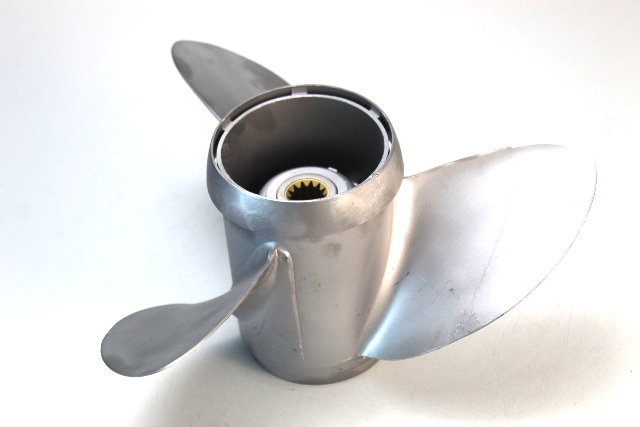 384142 Johnson Evinrude RH 1969 & UP 13 x 19 Propeller 40 45 + HP 6 MTH HUB WTY