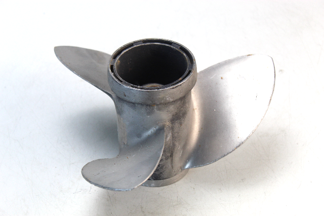 387525 Johnson Evinrude 10-1/2 x 11 RH 1978 & UP Propeller 15 + HP 6 MTH HUB WTY