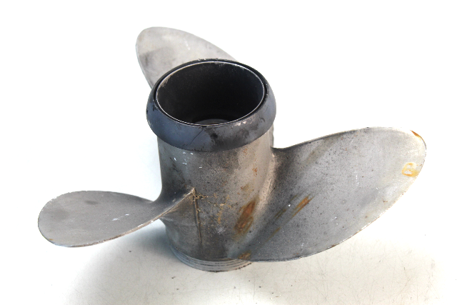 387526 Johnson Evinrude 1979 & UP RH 11 x 9 Propeller 15 + HP 6 MTH HUB WTY