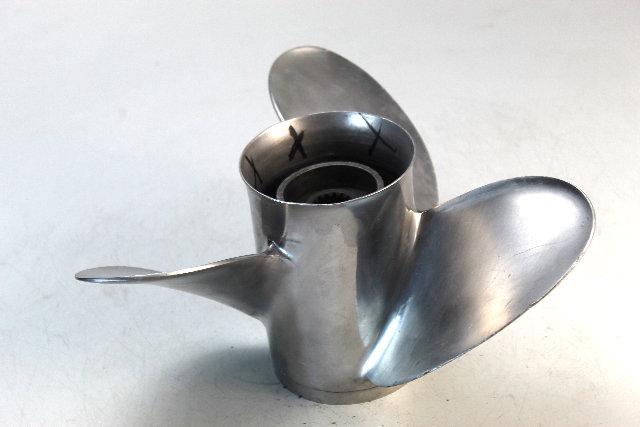 MAR-GYT3B-V4-20 Yamaha Stainless 13-1/4 x 20 Propeller 60 70 + HP 6 MTH HUB WTY