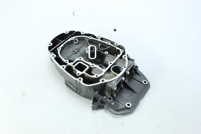 OEM Honda 1995 1996 1997 - 1999 Primary Gear Case Exhaust Guide 35 40 45 50 HP