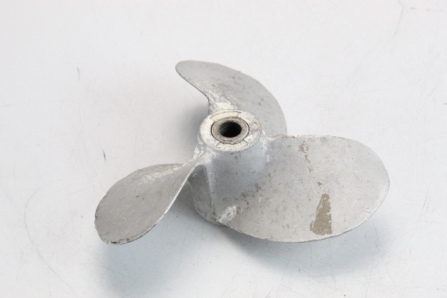 383315 8-1/8 x 8 Johnson Evinrude RH Propeller 6 8 9.5 9.9 10 12 14 15 HP