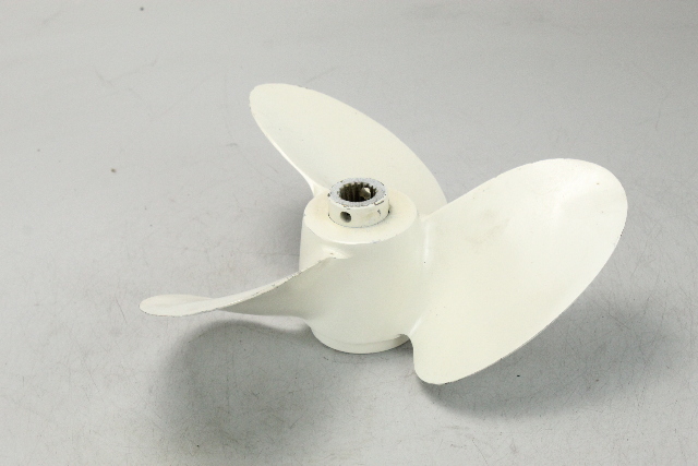 PR-80 072033 Michigan Wheel Chrysler 1970-79 13-1/8 x 17 Propeller 70-135 HP
