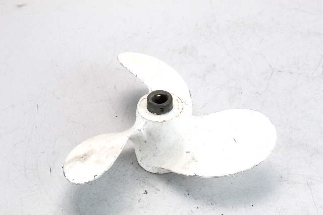 390237 Johnson Evinrude 1980-2005 8.5 x 9 Shear Pin Propeller 4 4.5 5 6 7.5 8 HP