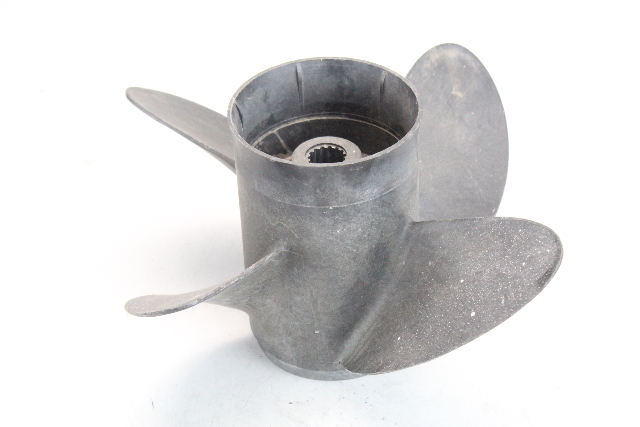 04552 04552B ComProp Johnson Evinrude 13-1/2 X 22 Propeller 150 + HP 15 Splines