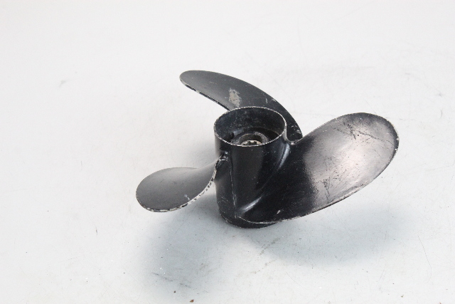 48-87572A10 Mercury 1968-1984 8-3/8 X 8 RH Propeller 7.5 9.8 HP 6 MTH HUB WTY