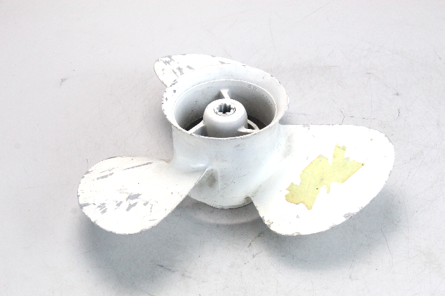 6 MTH HUB WTY 69G-45941-00-00 Yamaha 1984 & UP 11-3/4 x 5-3/4 Propeller 8 + HP