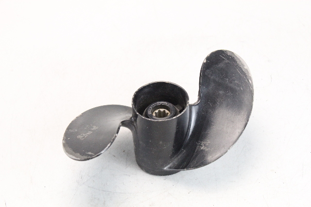 48-77716A1 Mercury 8-1/4 x 7 1975-1986 Propeller 4 4.5 40 HP 6 MONTH HUB WTY