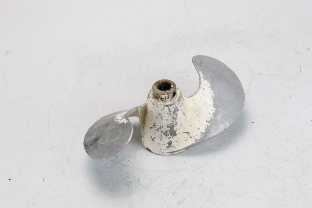 376968 Johnson Evinrude 8 X 7-1/4 RH 1958 &UP Pin Hub 6 8 9.9 10 15 HP Propeller