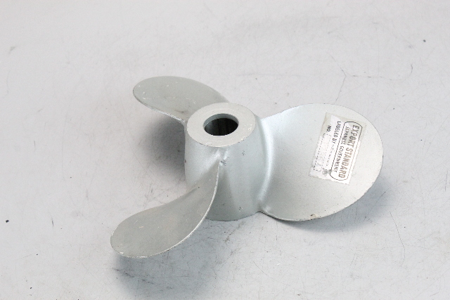 58111-93782-019 Suzuki 1980-1982 225 x 255 9.9 16 25 28 HP Propeller