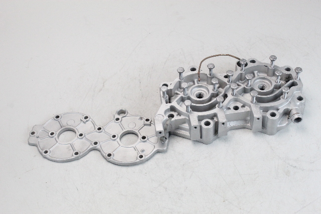 322865 Johnson Evinrude 1979-1981 Starboard Cylinder Head 140 HP