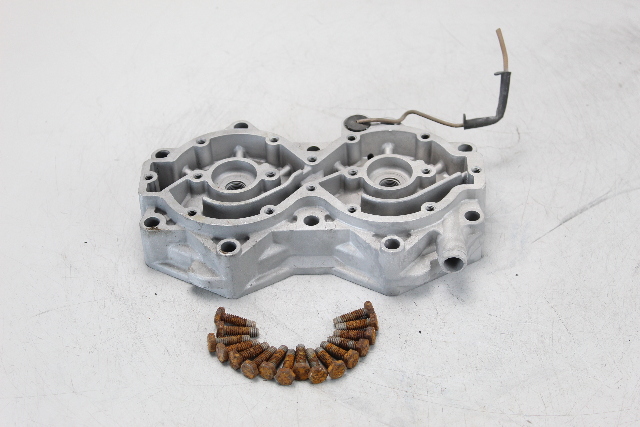 318332 Johnson Evinrude 1973-1977 STBD Cylinder Head 85 HP