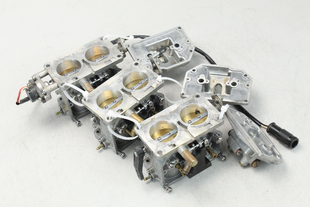 6G7-14301-01-00 6G7-14302-01-00 6G7-14303-01-00 Yamaha 1984-86 Carb Set 220 HP