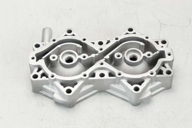 553759 0553759 Johnson Evinrude Cylinder Head  60 HP