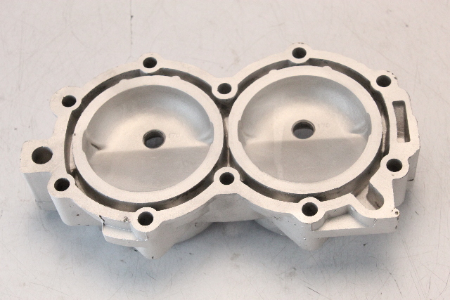 311170 C# 554088 Johnson Evinrude 1968-1970 Cylinder Head 30 33 HP