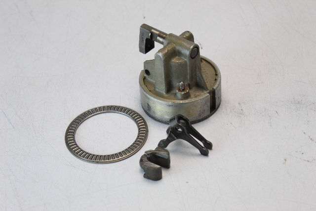 389637 389636 Johnson Evinrude 1979-88 Bearing Housing 35 40 48 50 55 60 HP