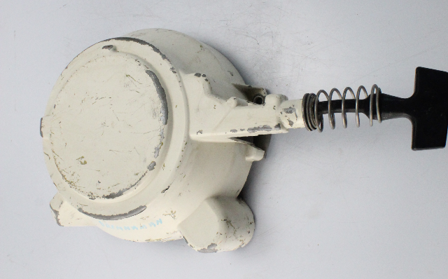 817955A1 Chrysler 1975-84 Hand Starter Recoil 25 30 35 HP 2 Cylinder 1 YR WTY