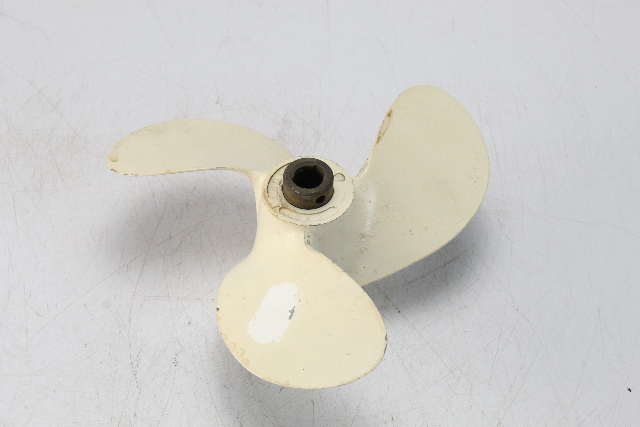 391096 Johnson Evinrude 1980-05 ALUM RH 8-1/2 X 7 Propeller 4 4.5 + HP Pin Drive