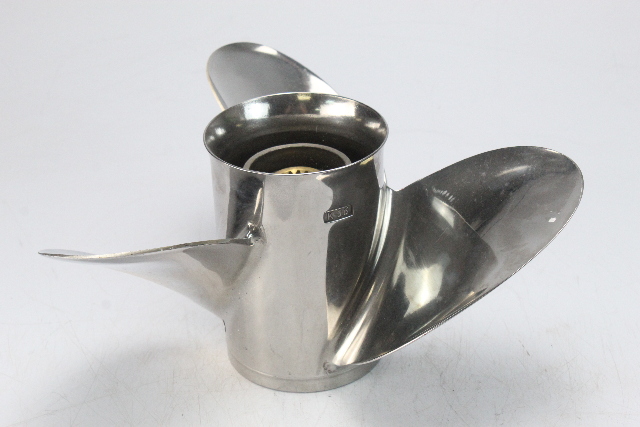 MAR-GYT3B-V4-16 Yamaha SST RH 13-1/4 X 16 1984&UP Propeller 50+ HP 6 MTH HUB WTY