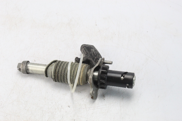 0379164 Johnson Evinrude 1968 Spool Sleeve & Rope 9.5 HP "E" Models Only