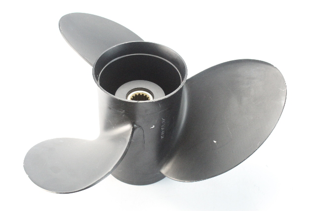 1511-155-17 Solas Amita 1973 & UP 15 1/2 x 17 Propeller 90 115 135 150 175 + HP