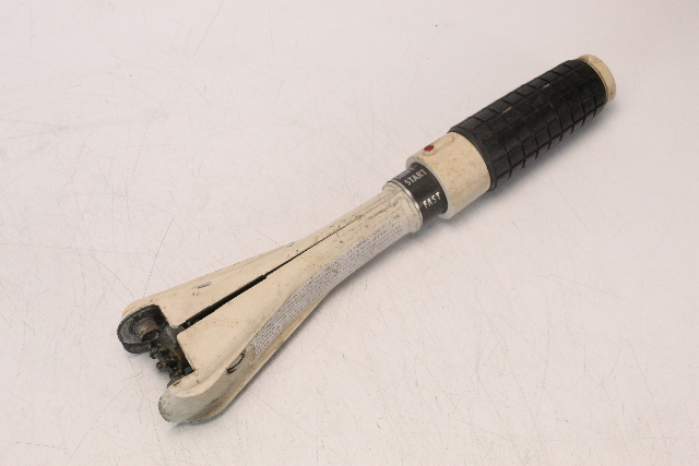 381805 303094 Johnson Evinrude Complete Tiller Handle