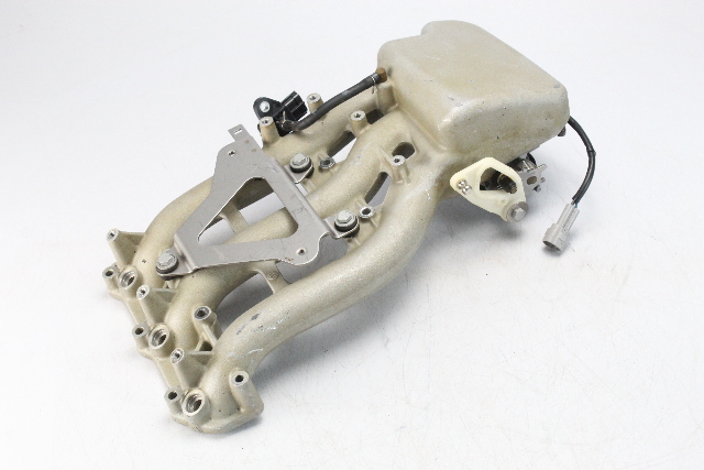898103T01 Mercury 2006-10 Intake Manifold 25 30 HP 4 Stroke 3 Cyl