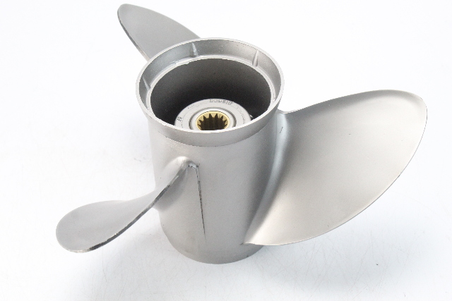6 M HUB WTY 389510 SST Johnson Evinrude 1968 & UP RH 13 x 19 Propeller 40 + HP