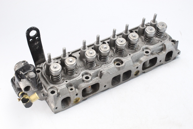 2776952 0986767 0982241 GM/OMC Mercruiser 1968-1986 Cylinder Head Unit 2.5 3.0L