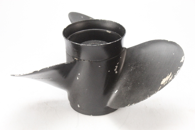 031026 Michigan Wheel ALUM RH 13-3/4 x 21 Propeller 90 115 135 150 175 200 + HP