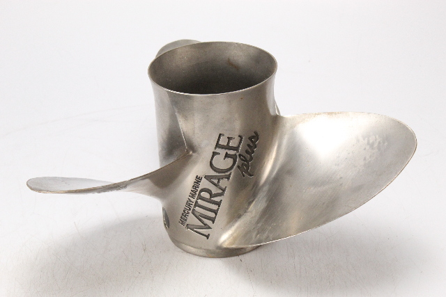 48-19838A46 Mercury Mirage Plus 1978-2015 15-3/4 X 15 Propeller 90 115+HP NO HUB
